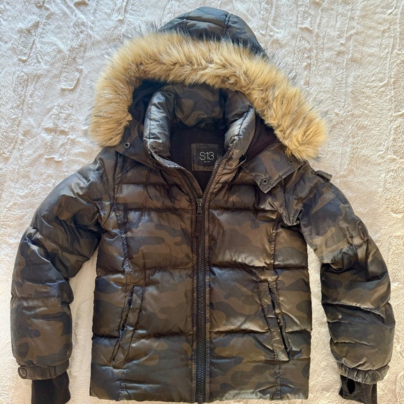 Nordstrom S13 Camo Puffer Kids Jacket Removable fur hood. - Picture 1 of 4
